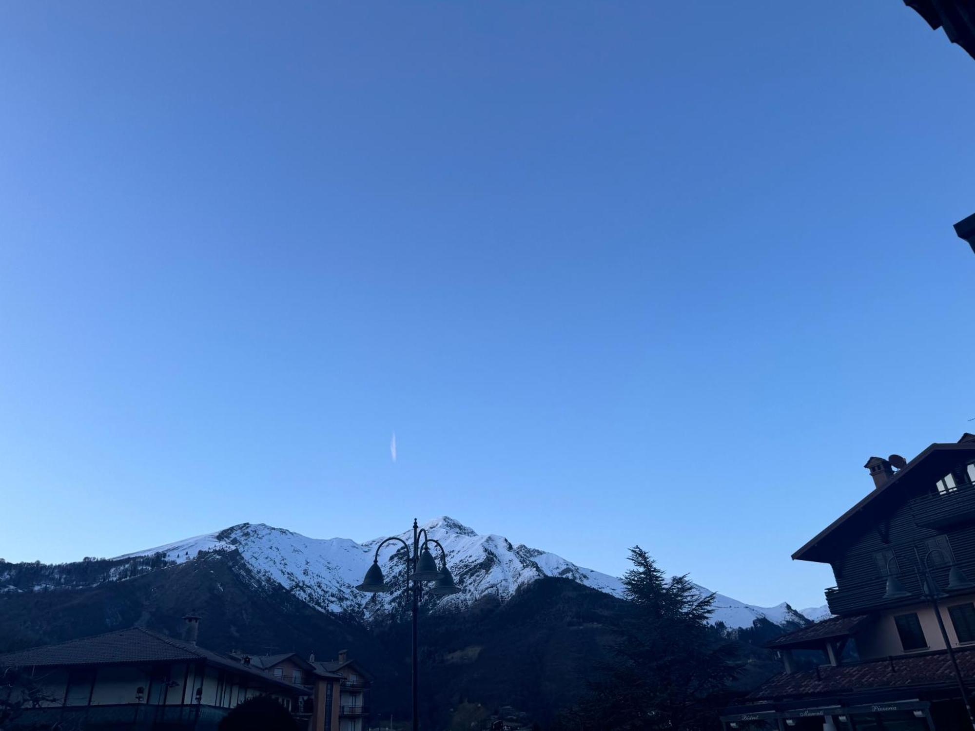 Suite Panoramica Casa Vacanza Di Alex G Oltre il Colle Eksteriør bilde